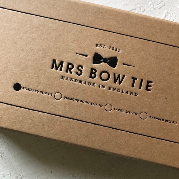 Floral Blush Pink Bow Tie - Picture 5 of 5